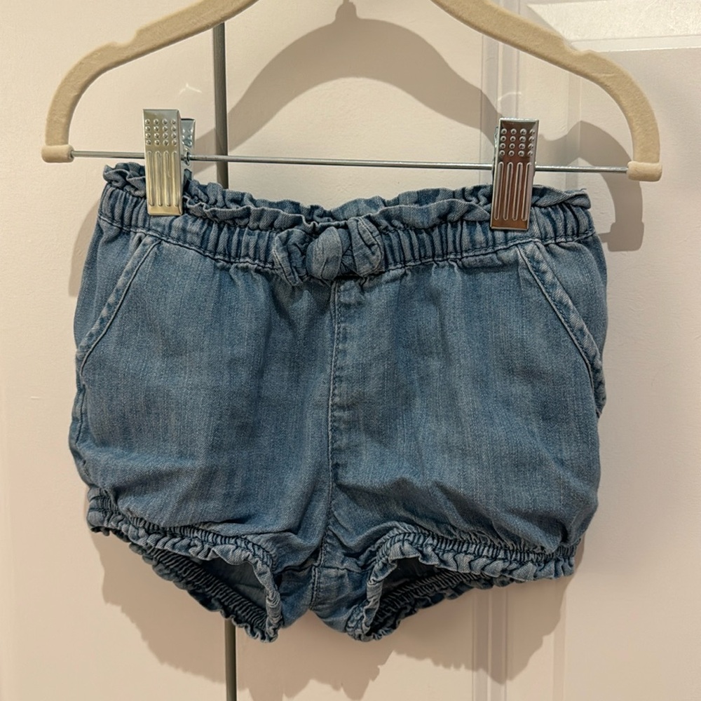 Gap girls 18-24 month shorts